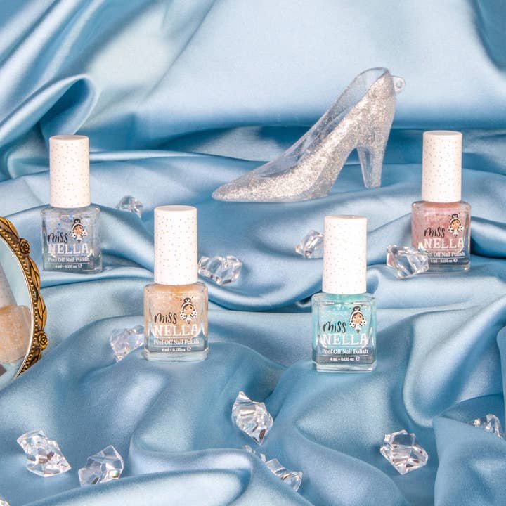 Sprookjescollectie Set van 4 Nagellakken voor wholesale door Miss Nella and LAV Kids