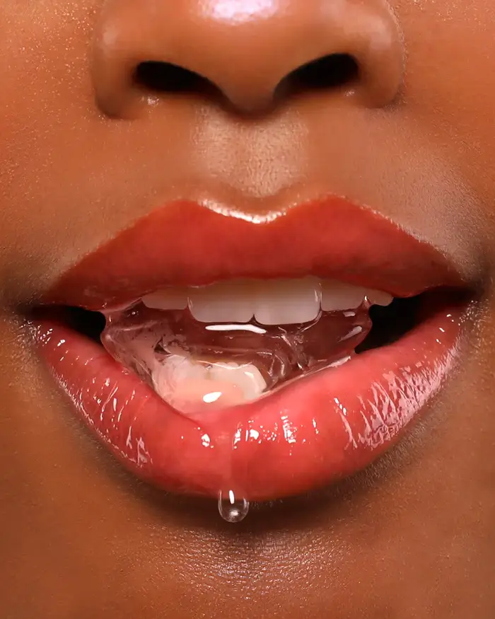 Moira Cosmetics – Gloss labial por atacado – Expositor Moira Cosmetics para Gloss Labial Maxi Pout com 48 peças5