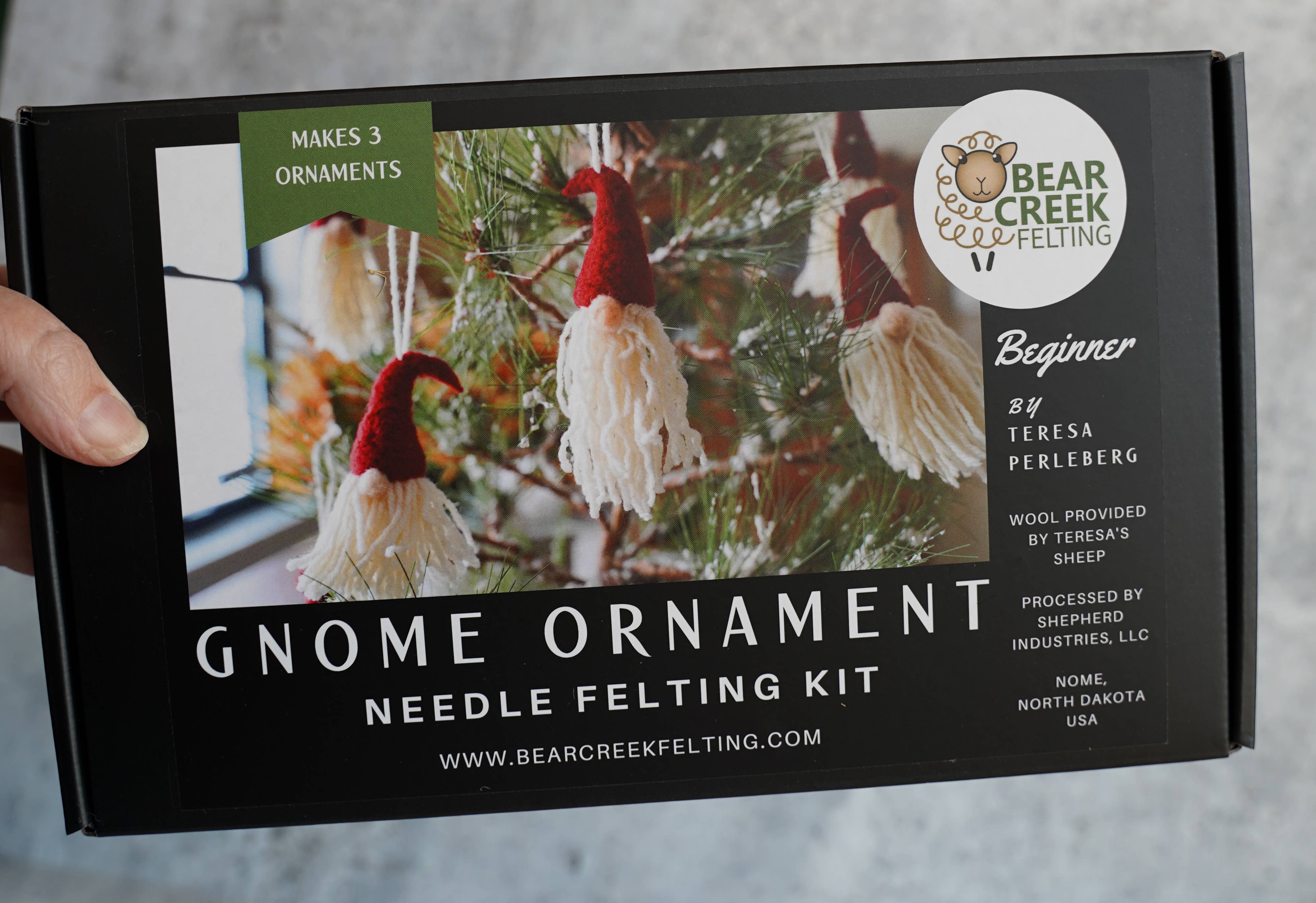 Bear Creek Felting - Vendita all'ingrosso Kit per lavoretti fai da te - Kit per infeltrire ad aghi Gnome Ornaments (per 3 ornamenti)16