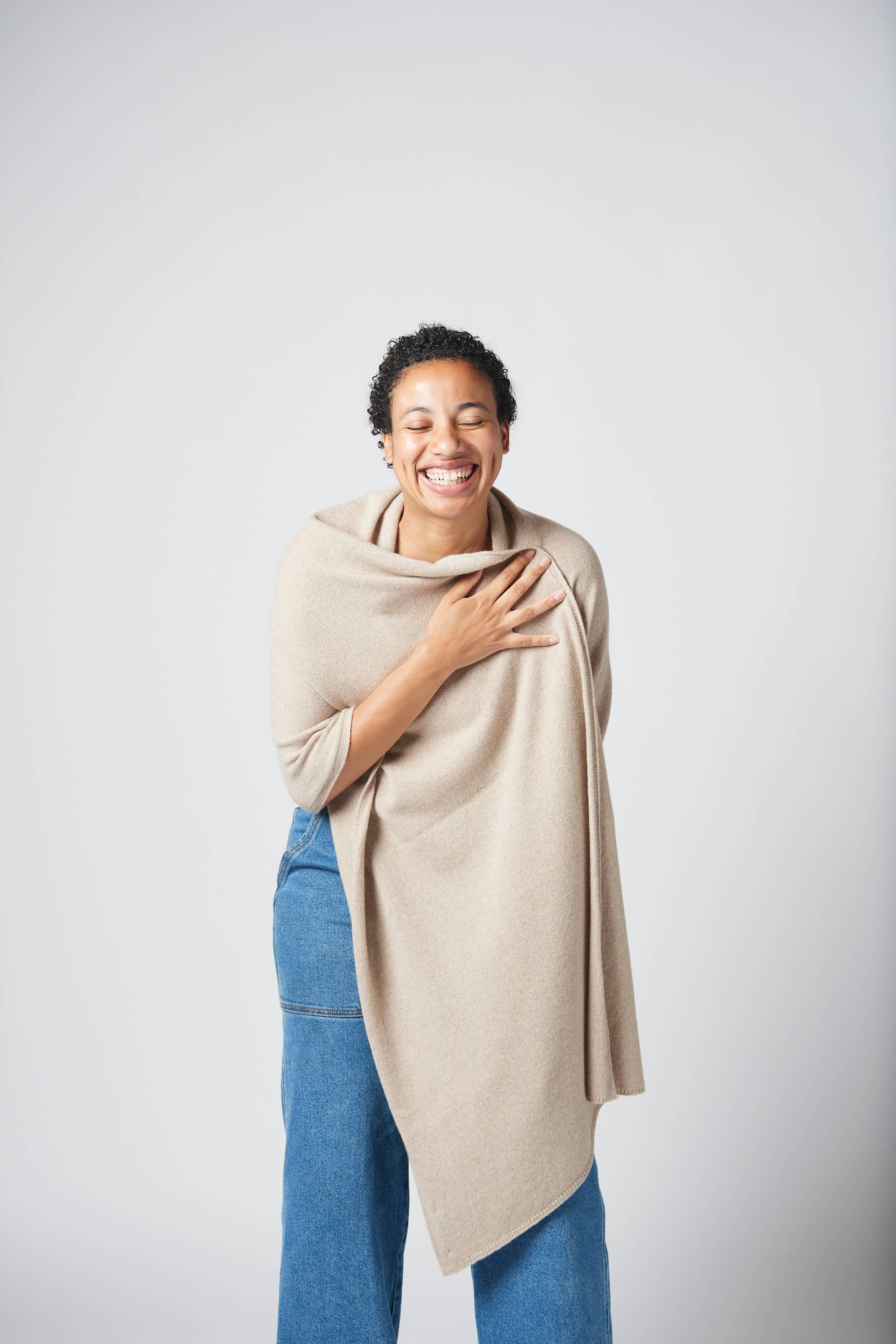 Margolis Pineo Italia - Wholesale Wrap - Women's - "ROBUSTO!" TRAVEL WRAP - 100% CASHMERE12