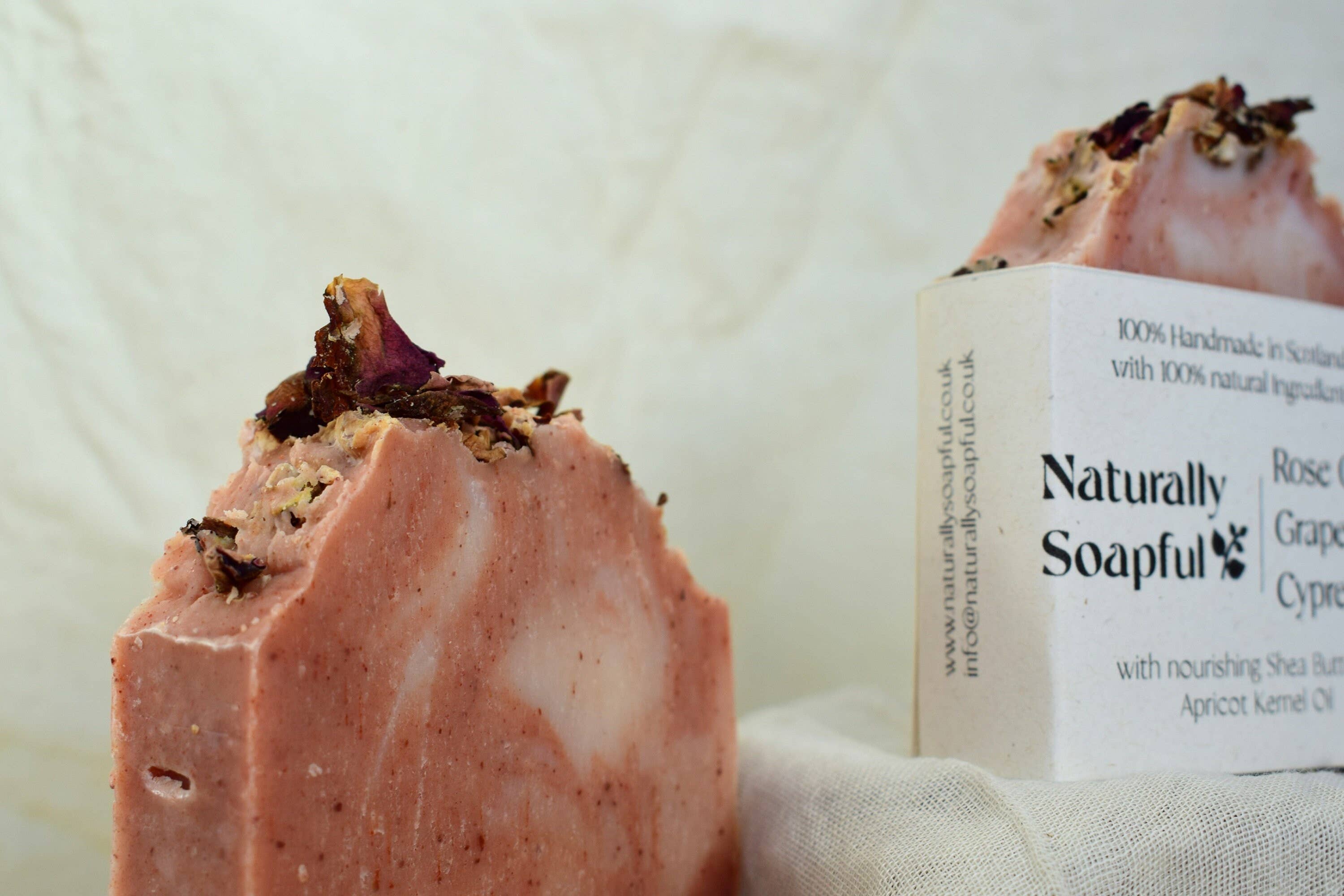 Naturally Soapful – wholesale Bar Soap – Rose Geranium 100% Natural, Vegan Handmade Self Care Soap2