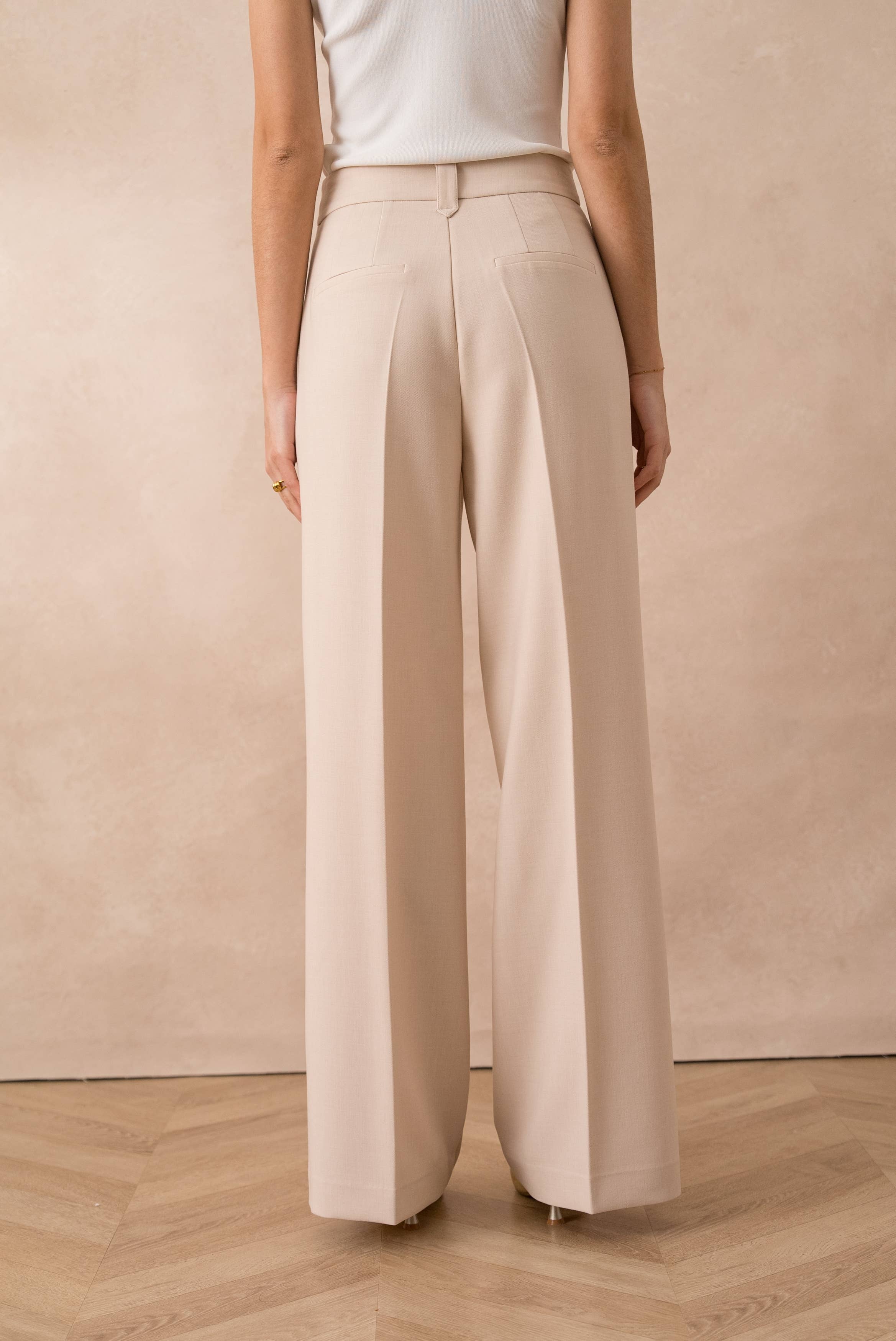 Attentif Paris - Vendita all'ingrosso Pantaloni eleganti - Donna - [Aura] Pantaloni ampi a vita alta con pinces24