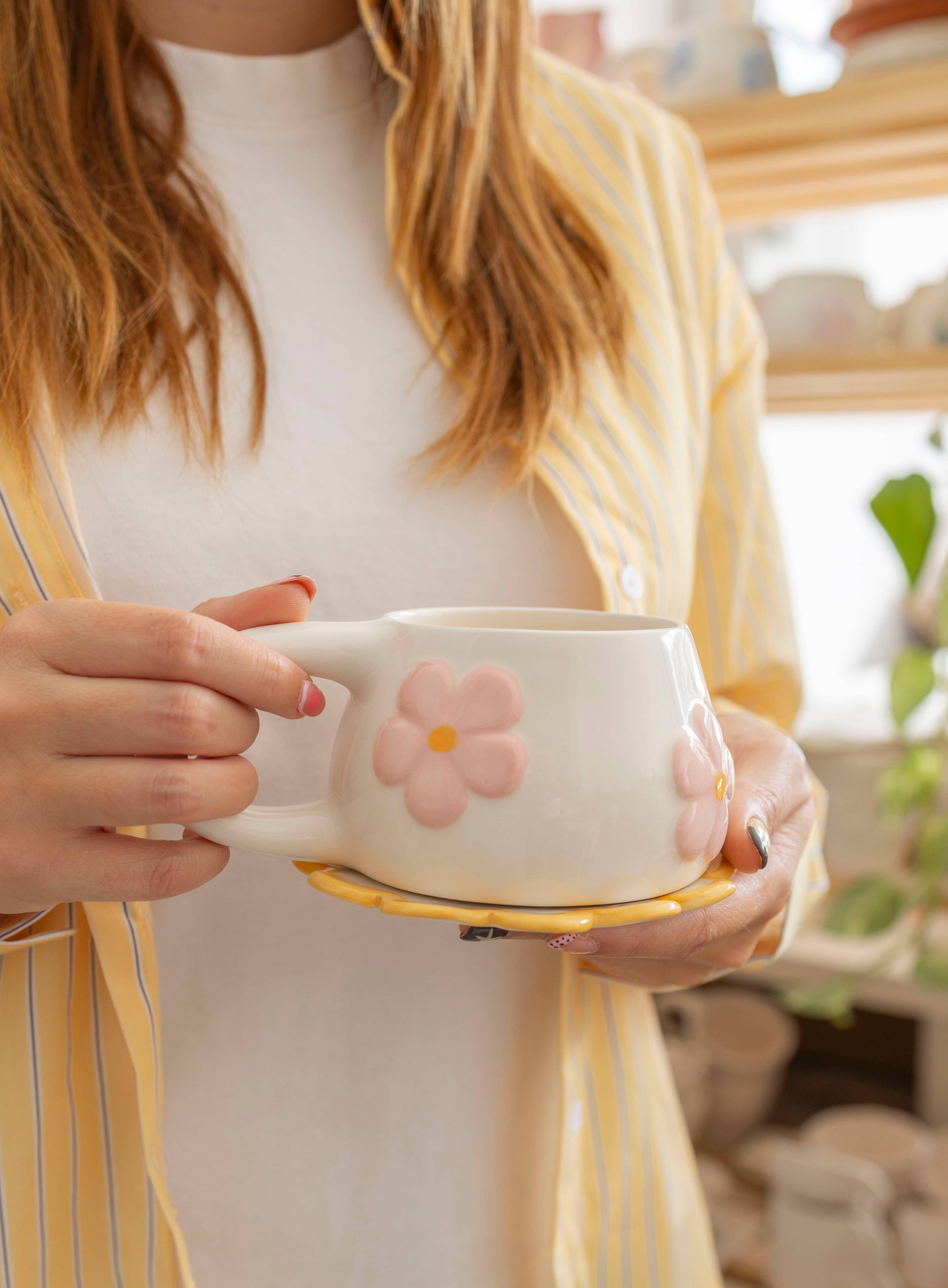 Pipa and Happy – Caneca por atacado – Caneca Blomma de Cerâmica Artesanal com Flores (300 ml)16