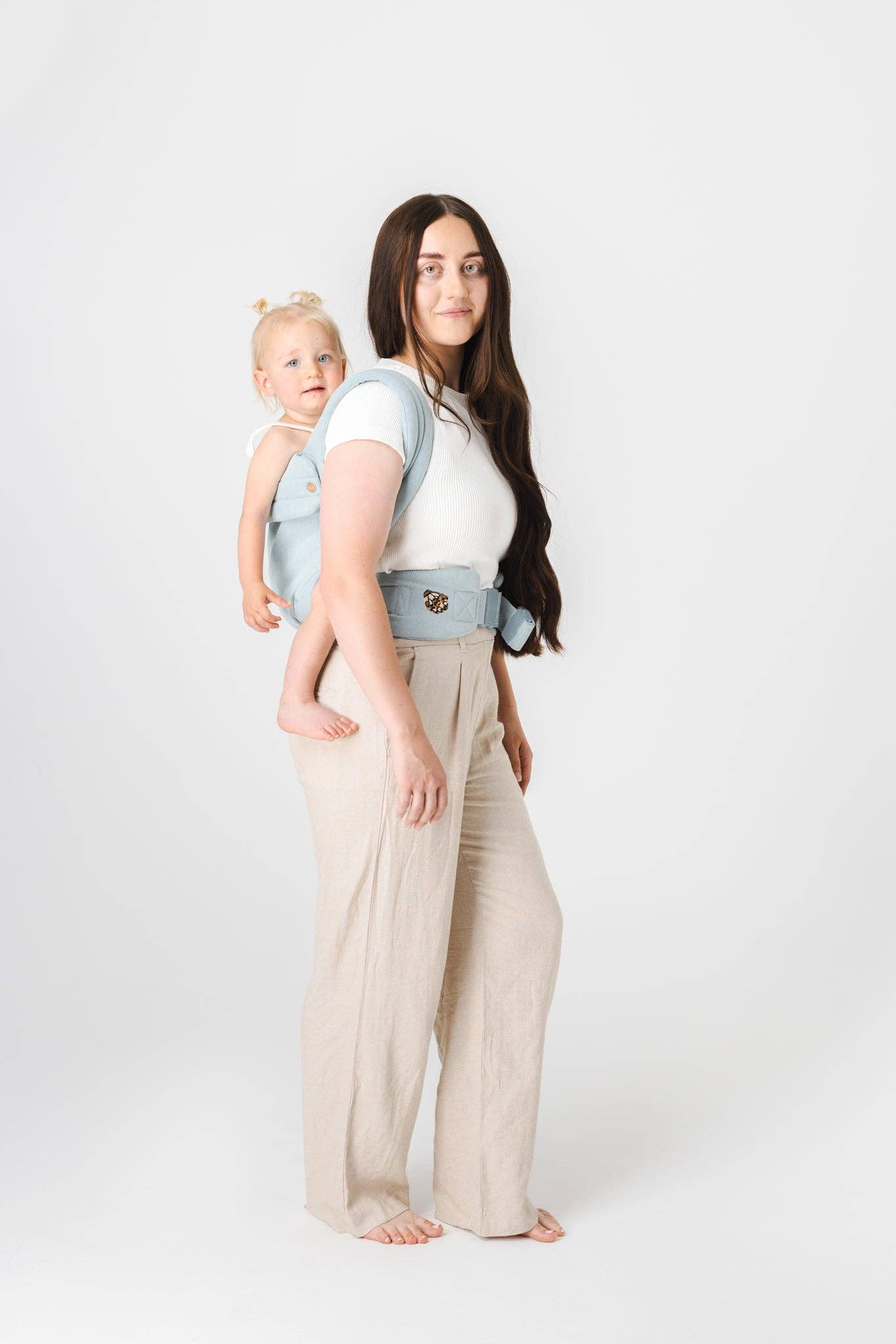 Mabē Baby Carriers - Wholesale Baby Carrier - The Monarch Carrier - Dream Wash Denim2