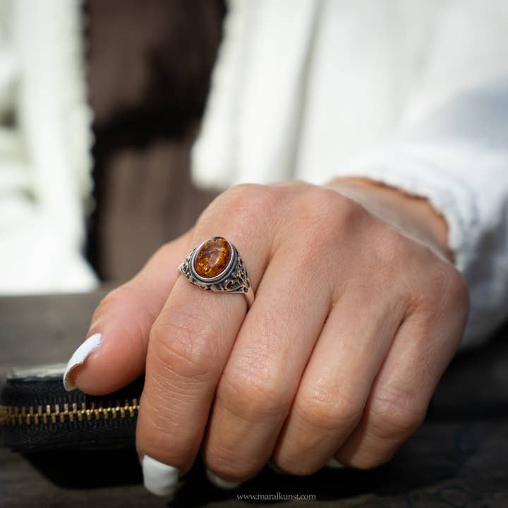 Oval Dark Amber Silver Ring for wholesale by Maral Kunst