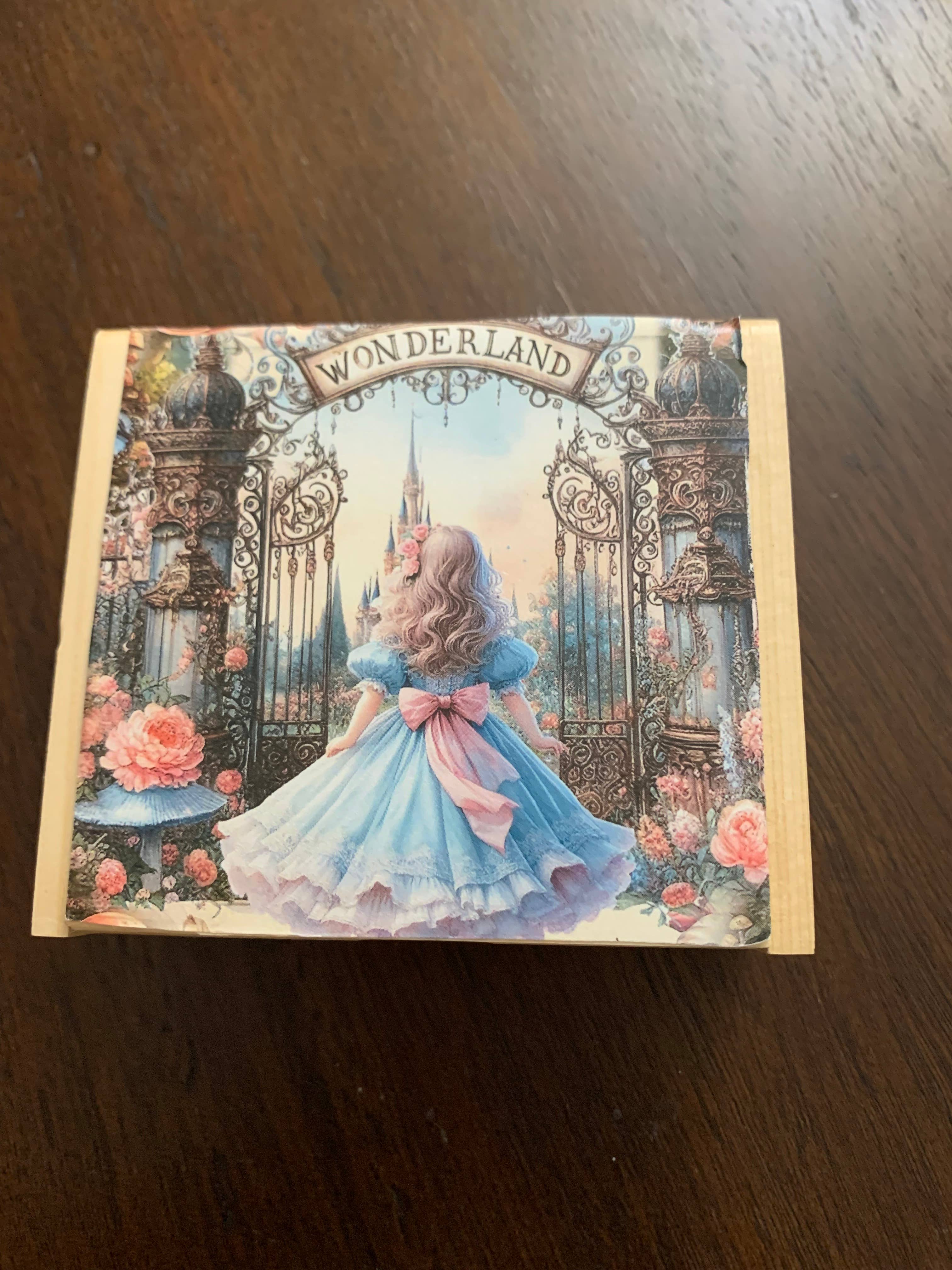 MOMENTS IN THYME - Wholesale Gift Box - Storybook Gift Sets 3