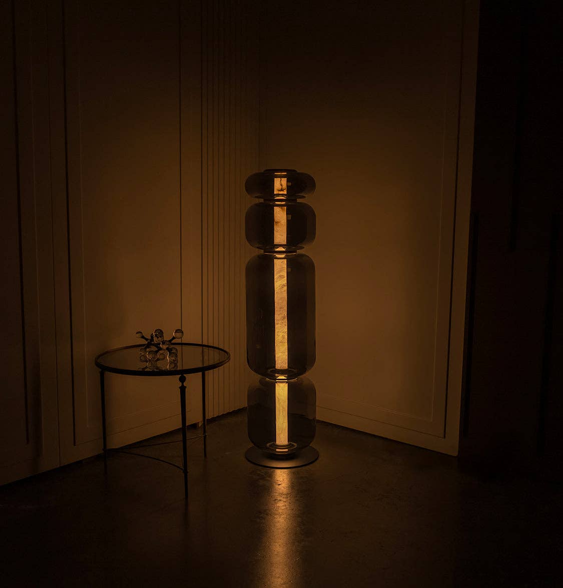 HEKA LIGHTING & TRADING LTD - Wholesale Floor Lamp - Seoul Four Smoked Glass Antique Marble Floor Lamp3