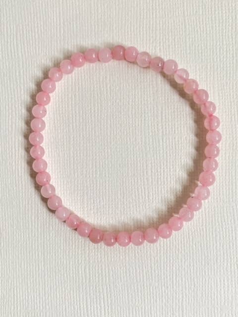 Sacred Sunday – Großhandel Perlenarmband – 'ABSICHT' Stapel Stretch-Armband [ROSENQUARZ] - 4 mm3