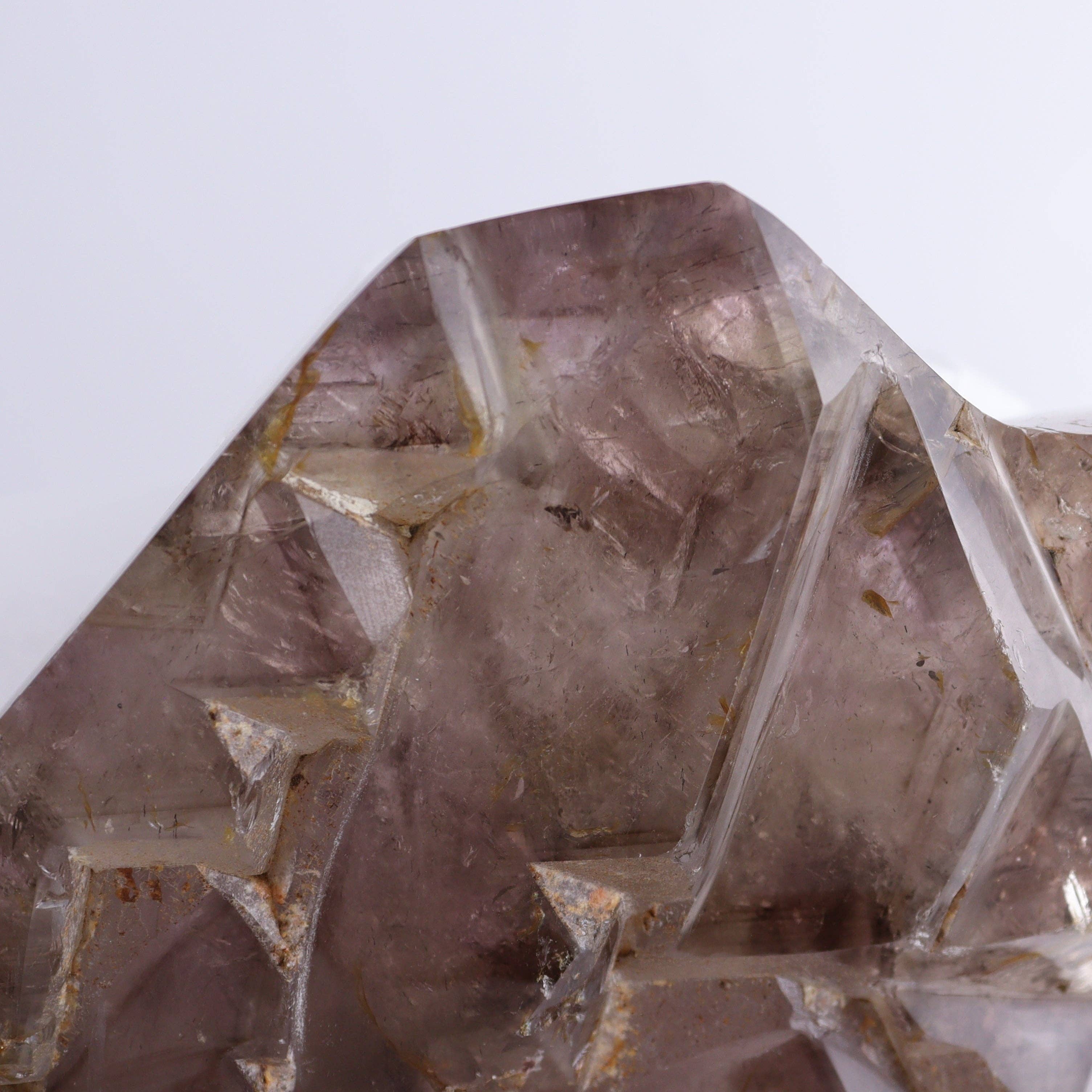 Mi Esperanza Minerals - Wholesale Spiritual Stone/Crystal - Quartz with Phantom Amethyst Freeform4