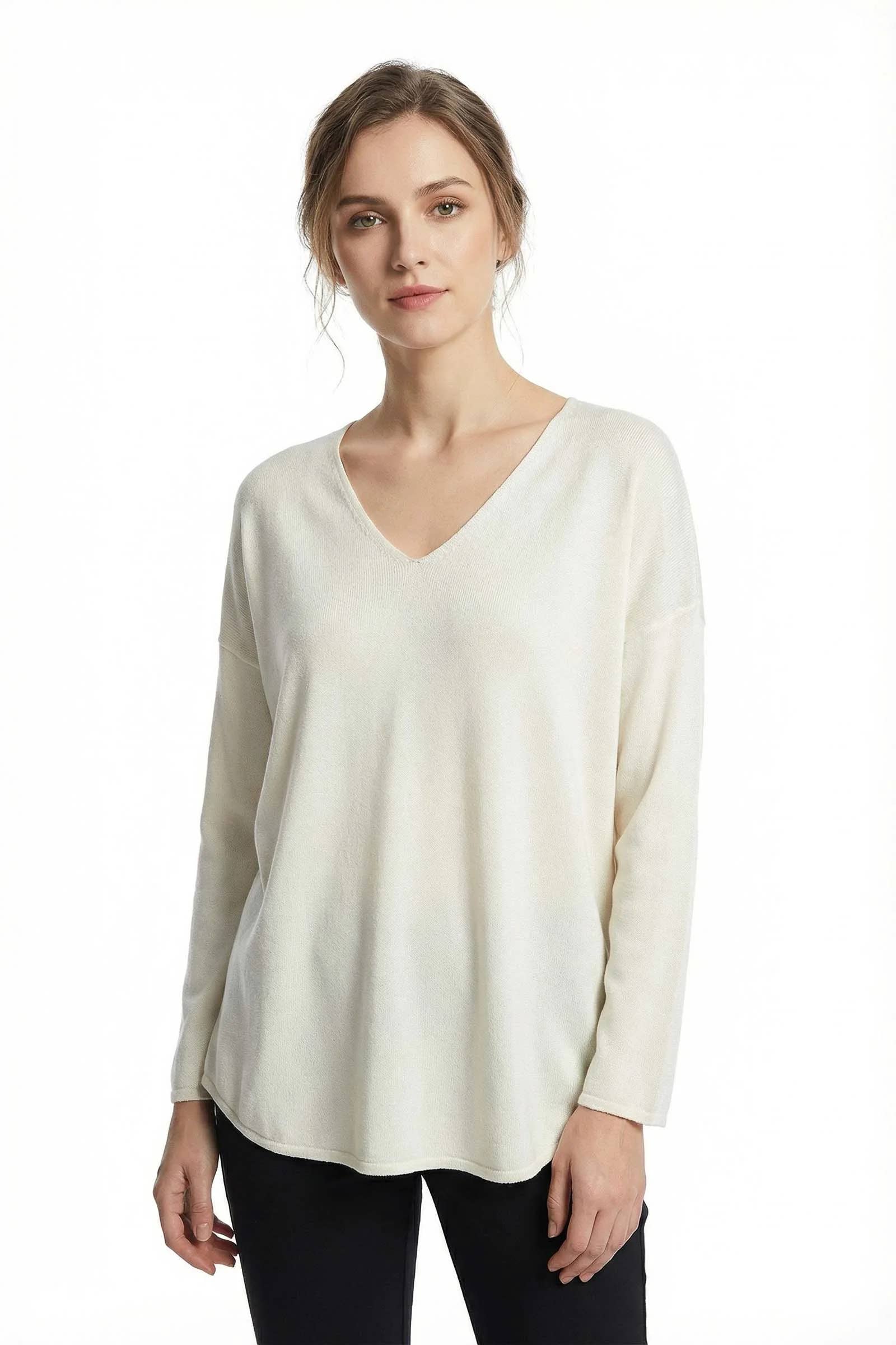 L'Emotion - Wholesale Knit Sweater - Women's - Long Sleeve V-Neck Knit Pullover Viscose