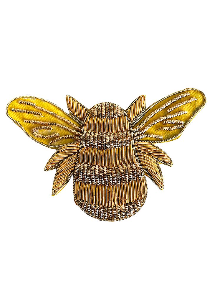 Isa brosch med pärlor och gulddetaljer för wholesale av FRIDALO