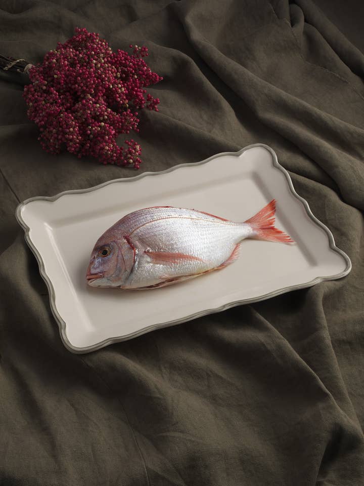 Sylvia Hand-Painted Rect. Platter 15,4'' x 11'' for wholesale by Maison Madison Home