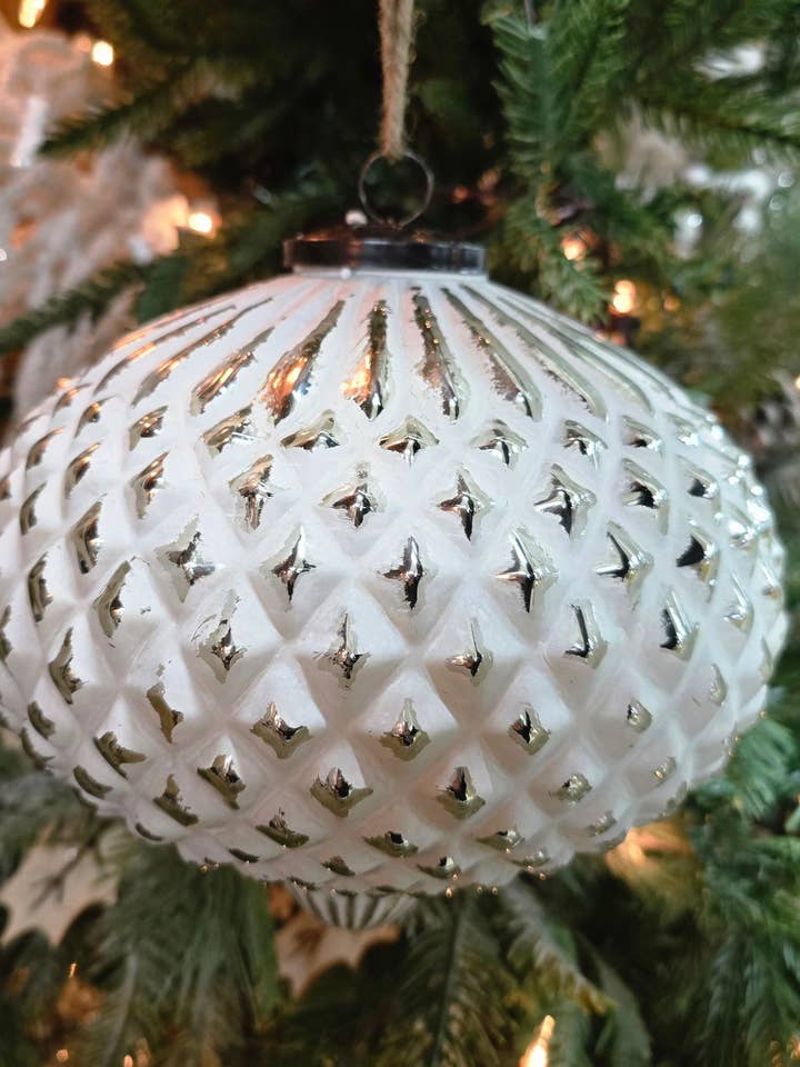 Large White Diamond Orb 8x6.5x6.5in for wholesale by Wholesale Home Decor