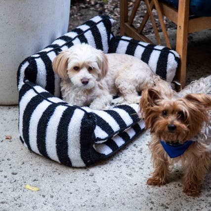 Glow Pups - Wholesale Pet Bed - Dog - Chic Comfort Black and White Striped Sofa Dog Bed7