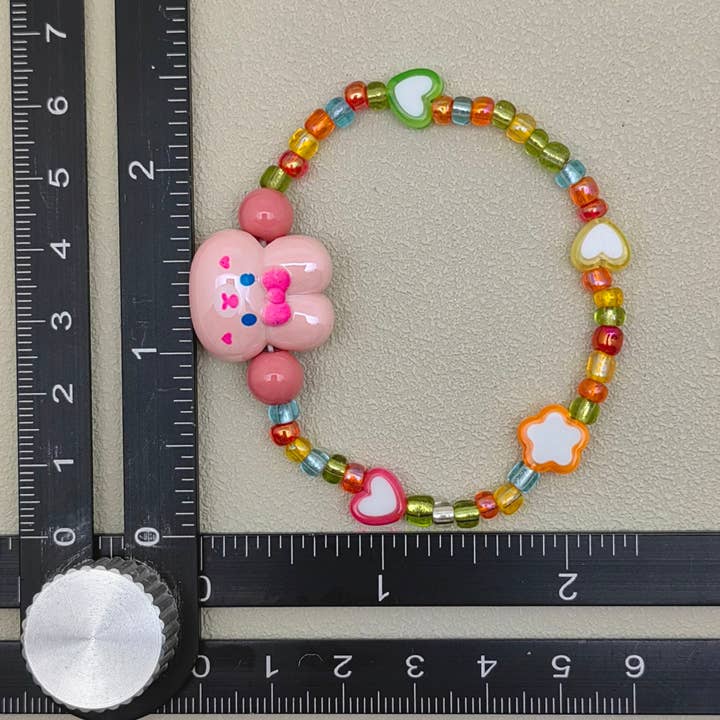 Mio Queena - Wholesale Beaded bracelet – Kids - Cute Rabbit Colored Acrylic Heart Beaded Kid's Bracelet - YK2