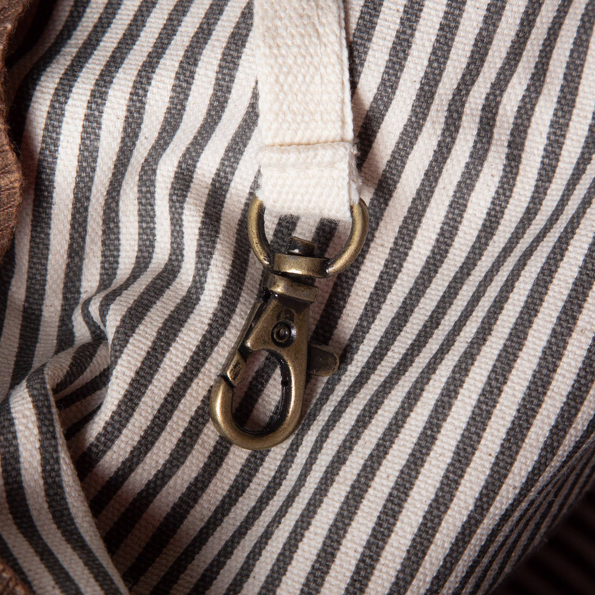 CB STATION - Wholesale Tote Bag - Women's - Waxed Large Classic Tote25