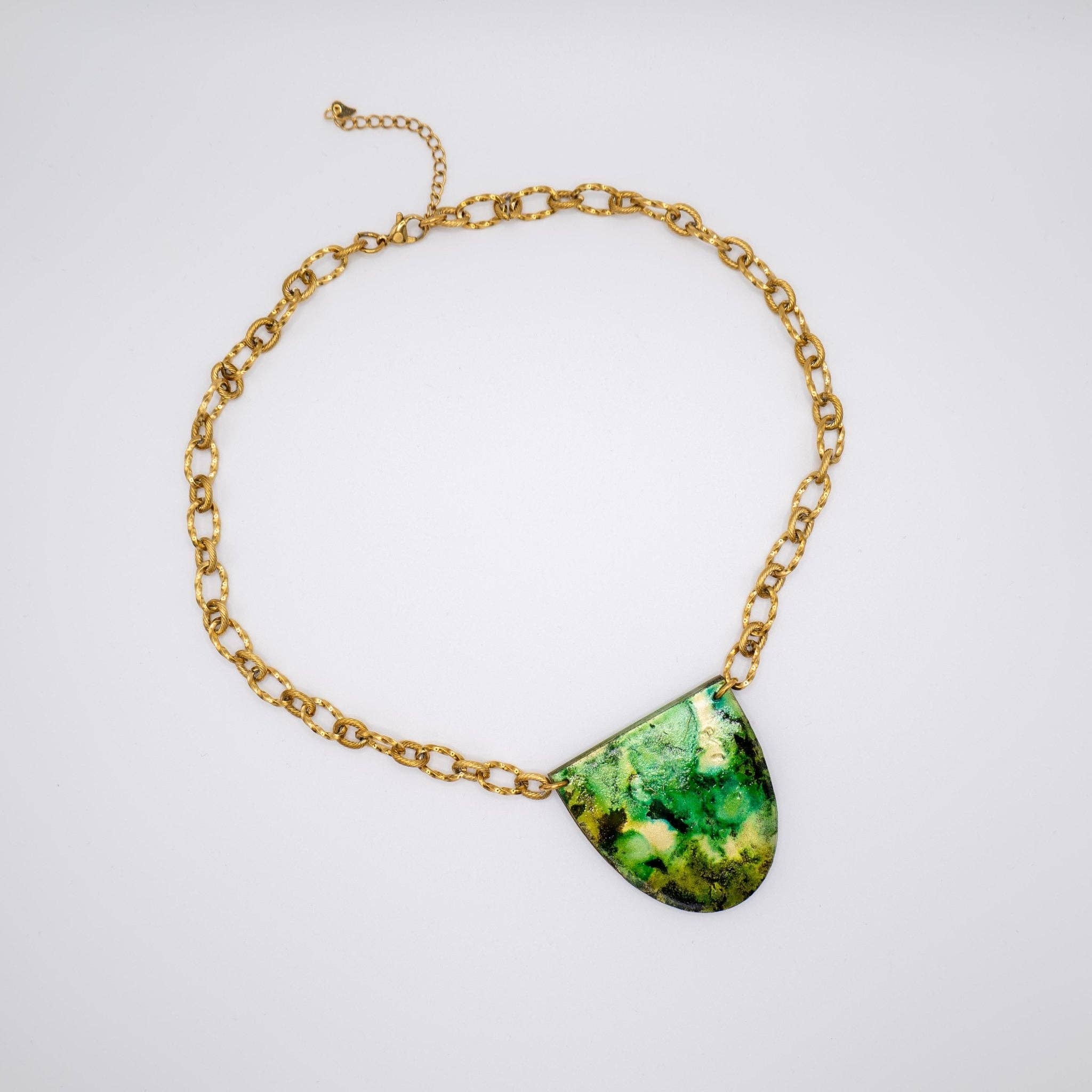 OE! - Vendita all'ingrosso Collana con ciondolo/pendaglio - ESPLOSIONE - Collana corta con ciondolo5