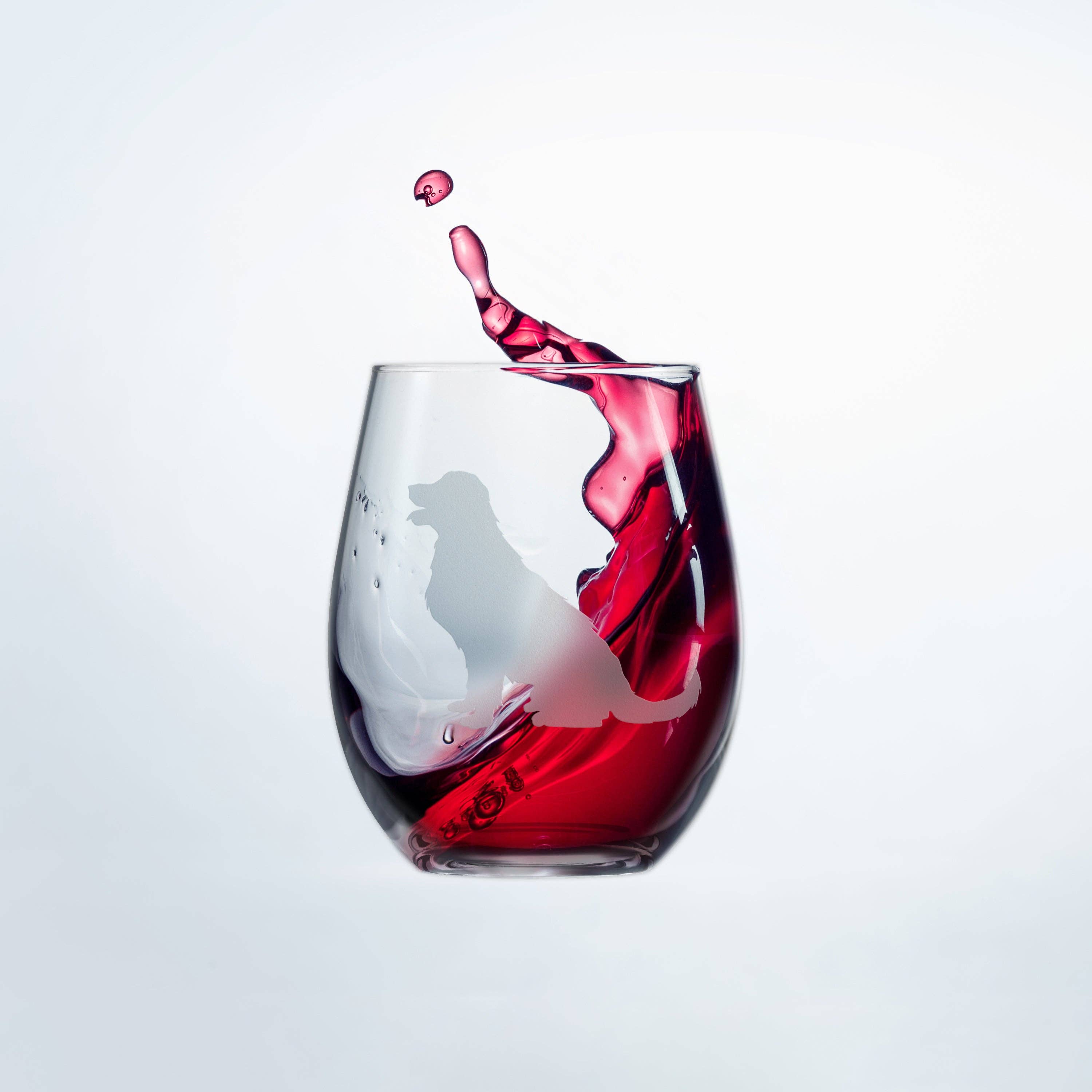 Greenline Goods - Wholesale Wine Glass - Golden Retriever Etched Stemless Wine Glasses6