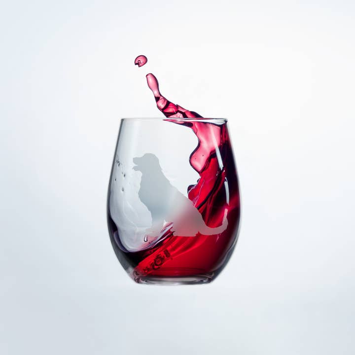 Greenline Goods - Wholesale Wine Glass - Golden Retriever Etched Stemless Wine Glasses6
