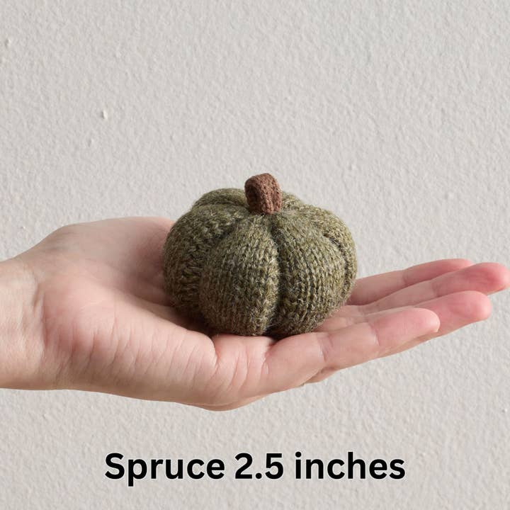 Your Heart's Content - Wholesale Decorative Tabletop Object - Cozy Pumpkins, Variegated Knit Yarn Colors, Handcrafted Gift32