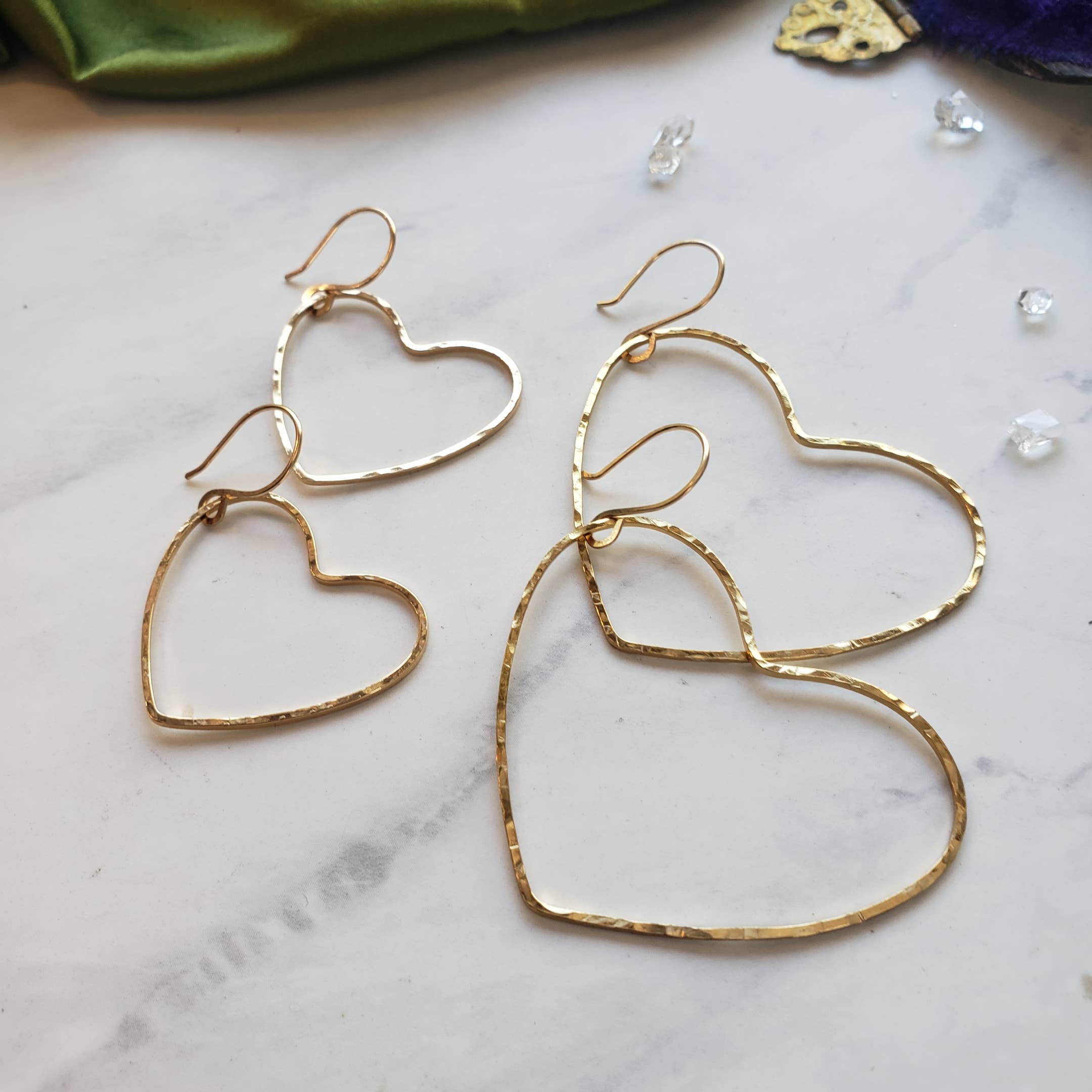 Dreamers of Dreams - Wholesale Pendant/Charm Necklace - Medium Gold Hammered Heart Necklace4