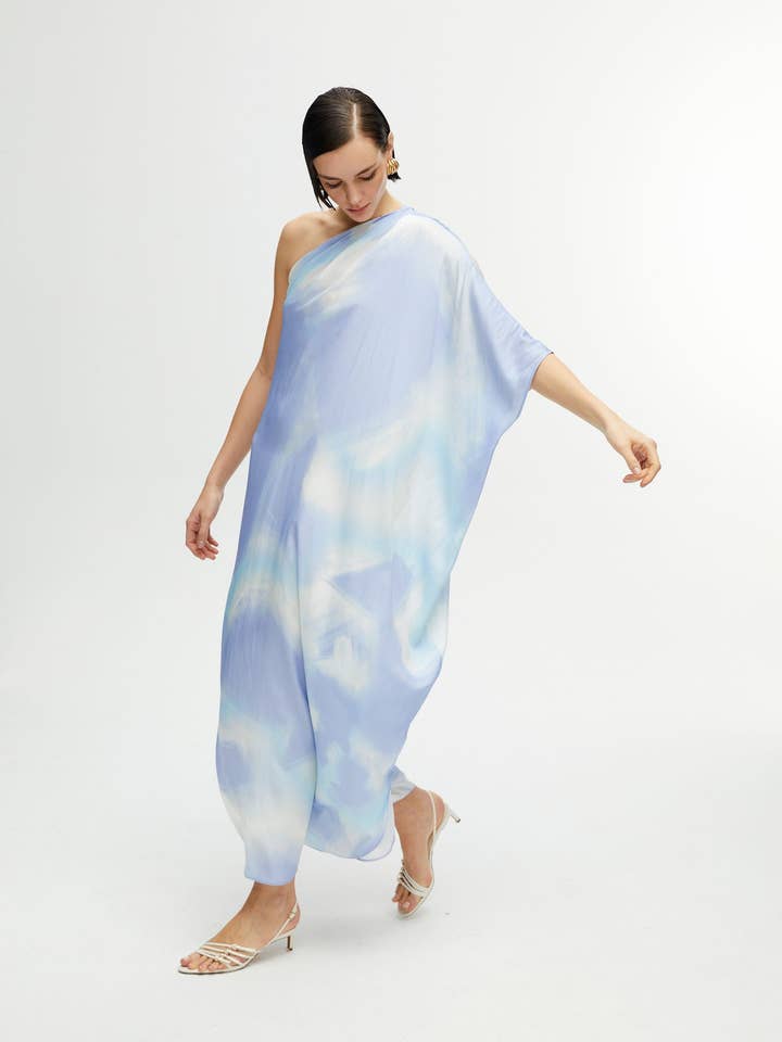 Einschultriges Cape-Midikleid für den Großhandel von NOCTURNE