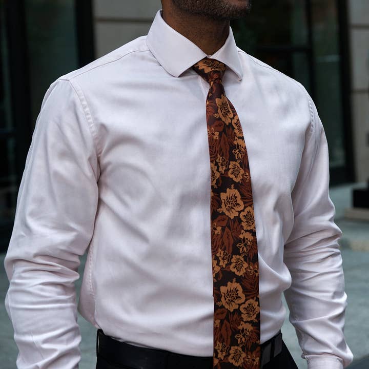 Den Kungliga Fiskbensmönstrade | Klassisk Spridd Krage | Rundad Fransk Manschett | 100% Bomull | Krämfärgad för wholesale av Steven Land