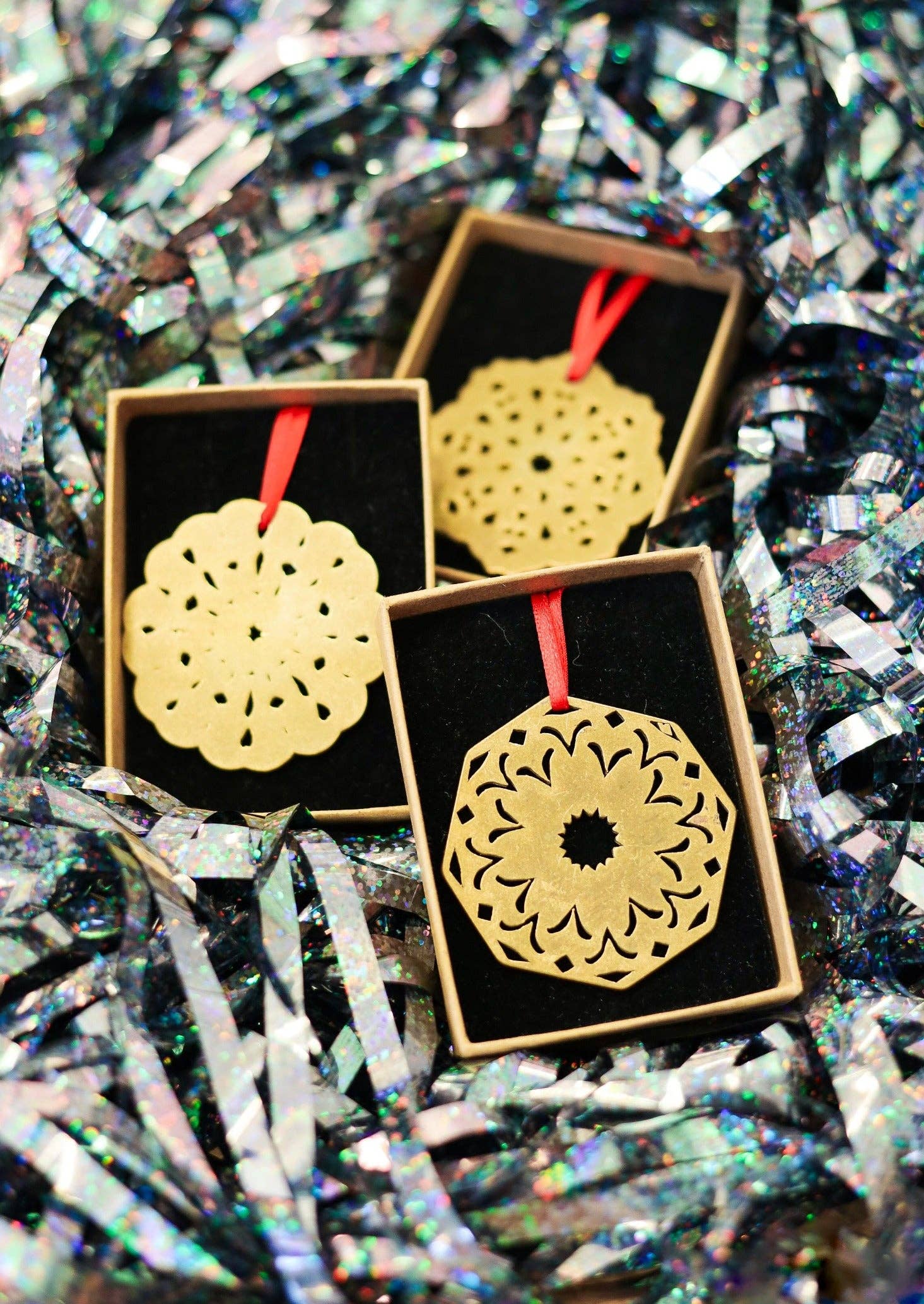 Pivot - Wholesale Ornament Set - Three Snowflakes Decoration Bundle (Set of 3)1