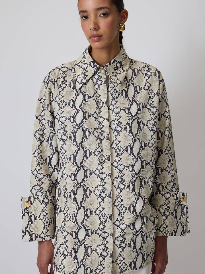 Camicia in Cotone con Polsini Larghi a Stampa Serpente per la vendita all'ingrosso da parte di Touché Privé EU