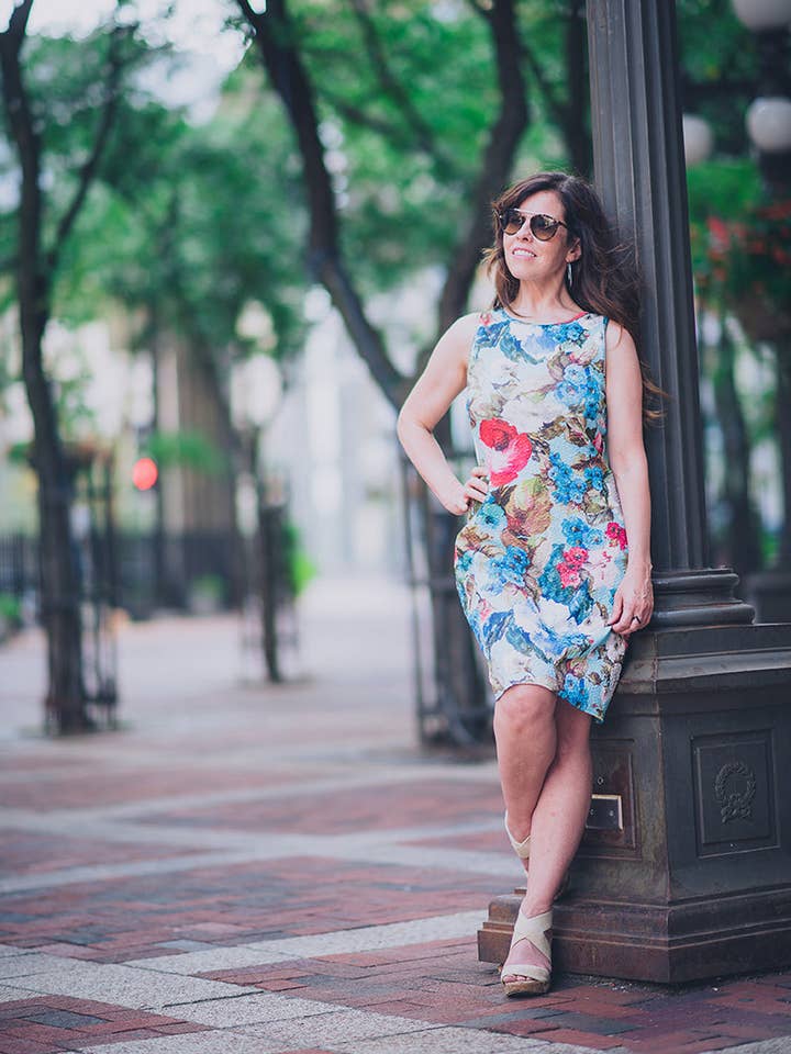 3303 - Abito Hepburn per la vendita all'ingrosso da parte di Laura Hlavac