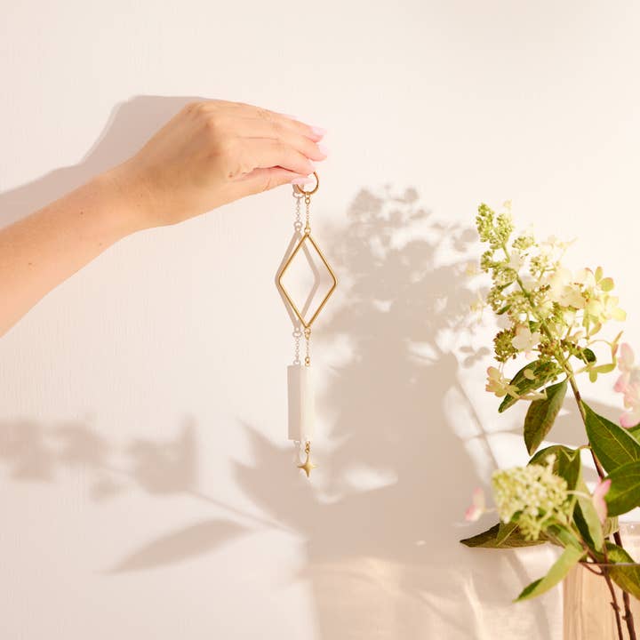 GeoCentral – wholesale Decorative tassel/wall drop – Diamond Light Selenite Crystal Wall Charm2