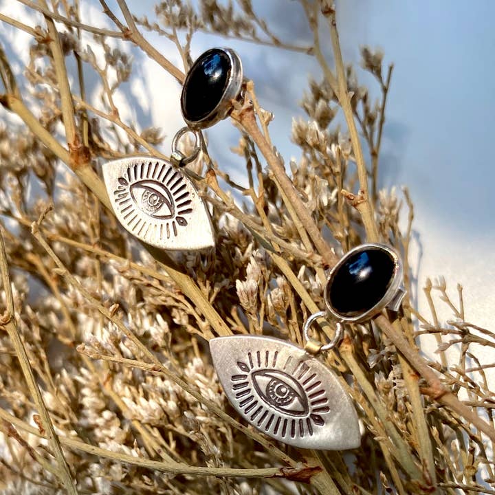 LM Adornment - Wholesale Dangle Earrings - Eye Know Earrings0