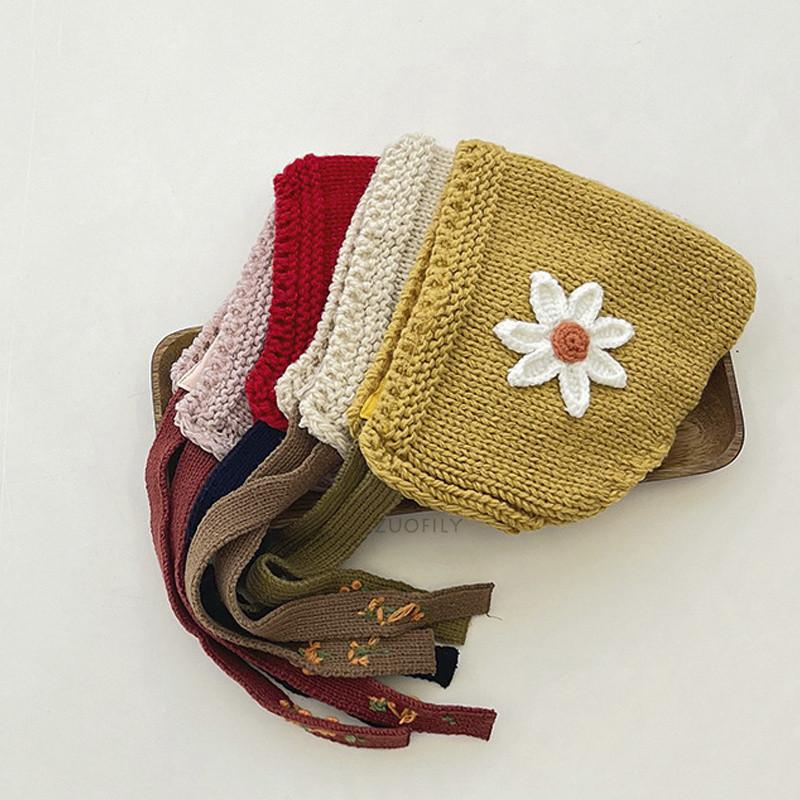 Annie & Charles - Wholesale Newborn/Knit Hat - Baby - Annie & Charles® Flower Baby Hat4