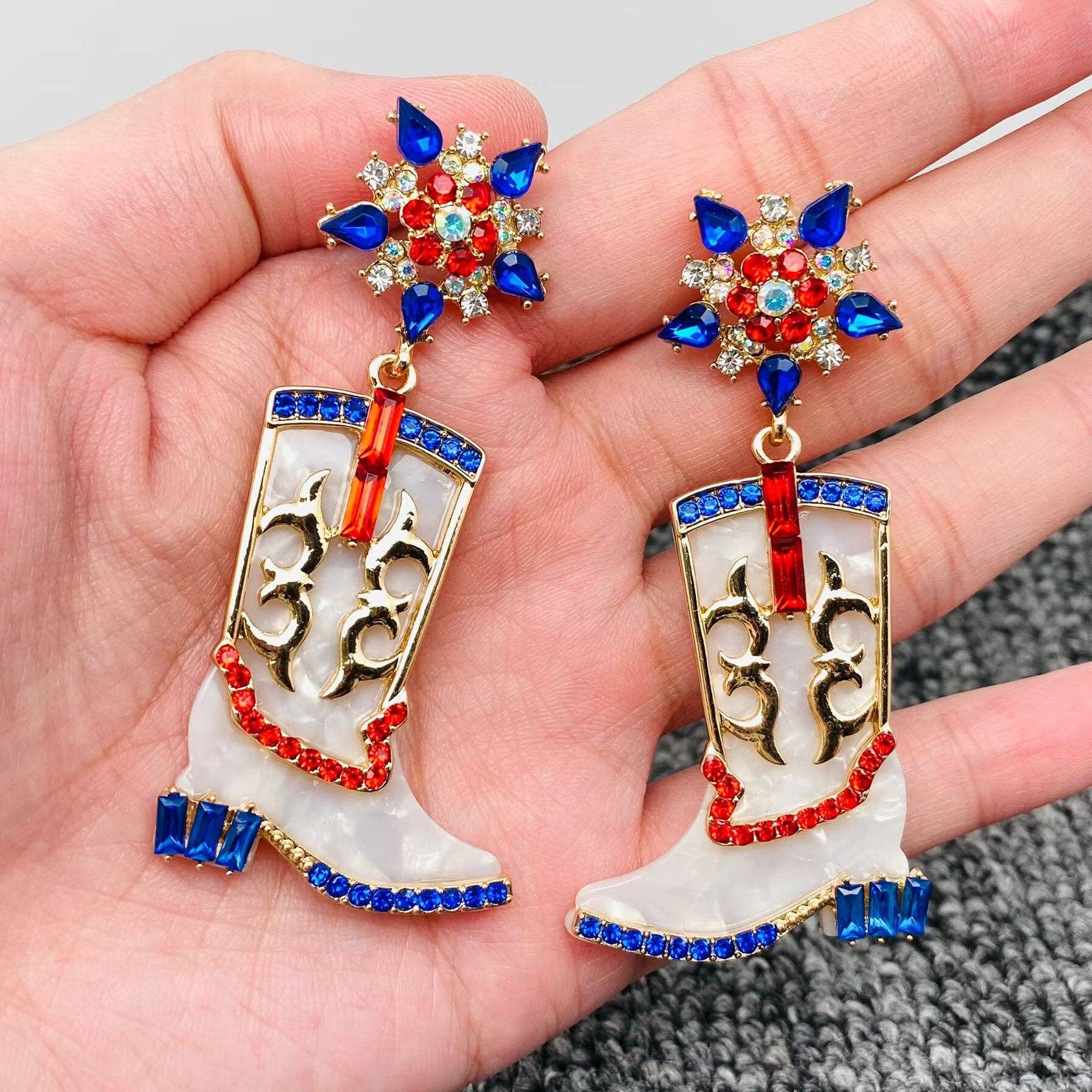 Mio Queena - Vendita all'ingrosso Orecchini pendenti - Orecchini a bottone a stivale western con strass incastonati3