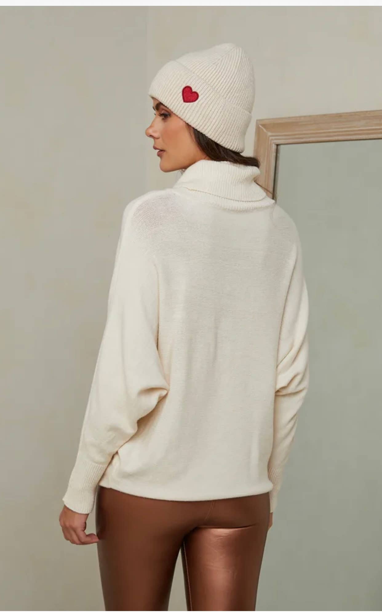 LÉA & LUC - Wholesale Knit Sweater - Women's - Turtleneck sweater REF. 614221