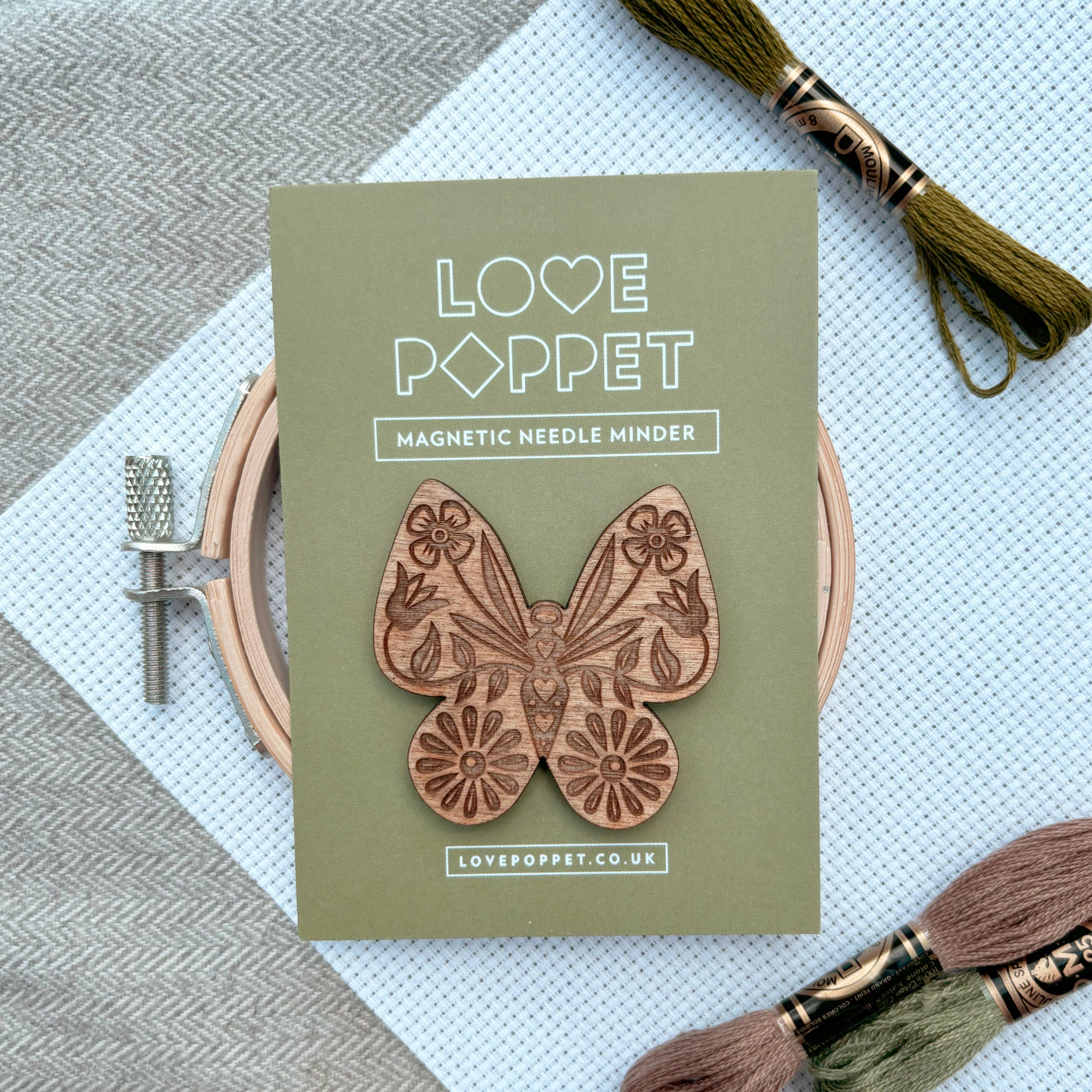 Love Poppet – wholesale Embroidery/cross-stitch supplies – Floral Butterfly - Magnetic Needle Minder1