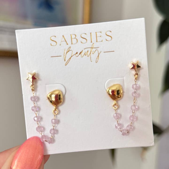 Clou d'oreille en or et double clou en cristal rose pour la vente par Sabsies Beauty