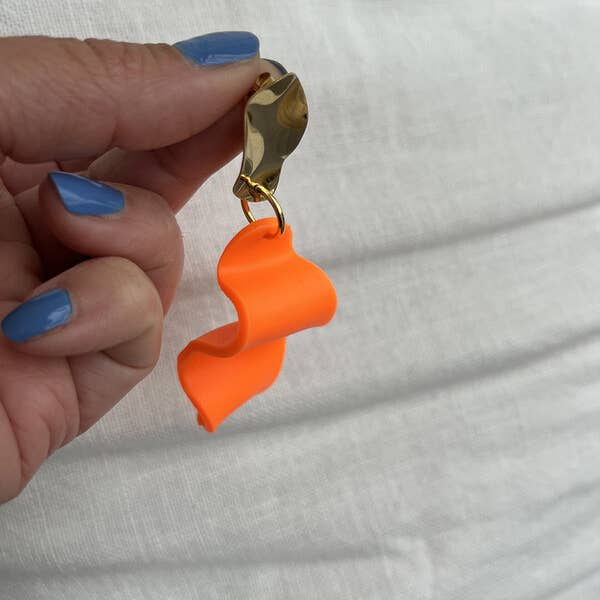 Jewelry By Elina Dahl - Wholesale Dangle Earrings - Earring wave exclusive neon.1