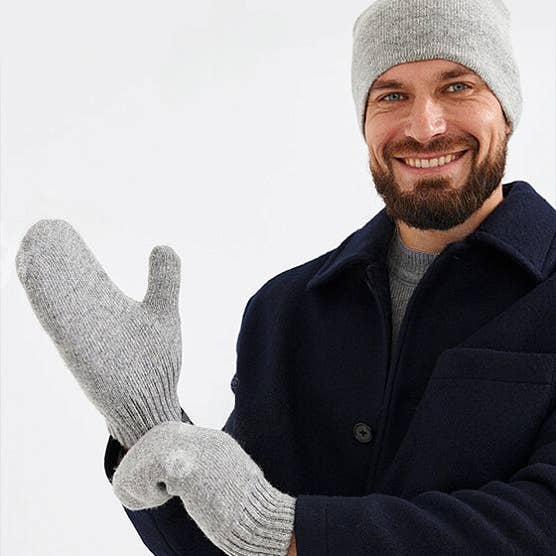 Mongulai - Wholesale Mittens - Women's - Gray Sheep Wool Adult’s Mitten4