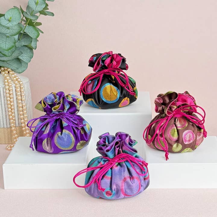 Cathayana - Wholesale Jewelry Box/Organizer - Polka Dots Brocade Jewelry Pouch5