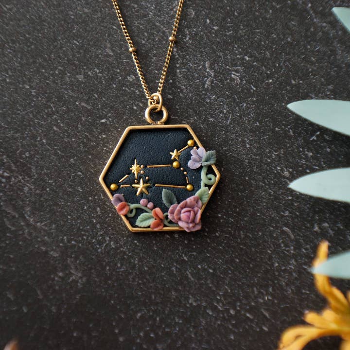 Zodiac Constellation halskæde - Leo for engroshandel hos Colourful Blossom