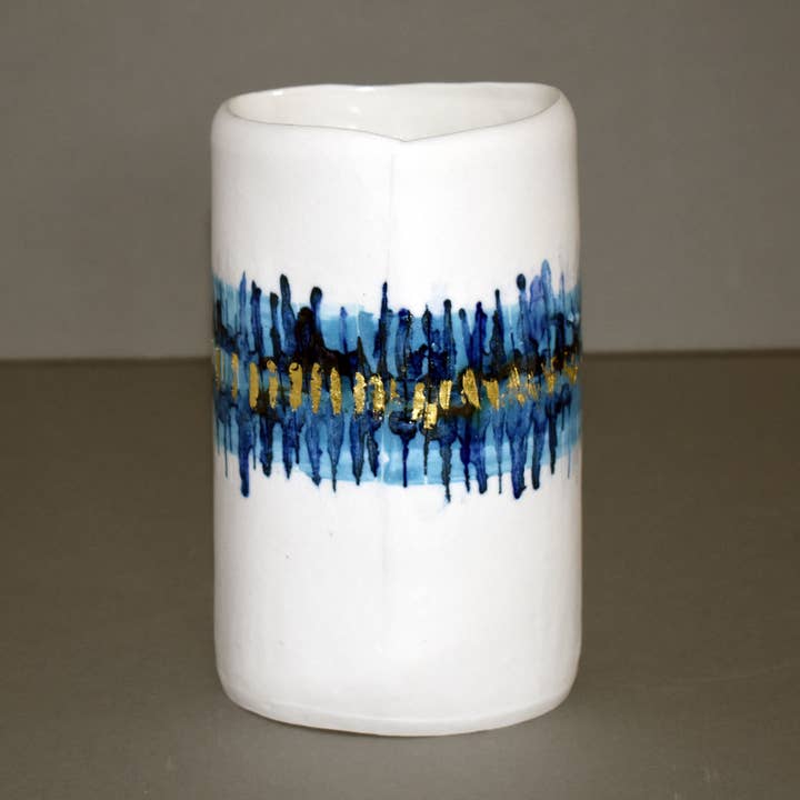 Sintra medium vessel for wholesale by Jane Pritchard Ceramics