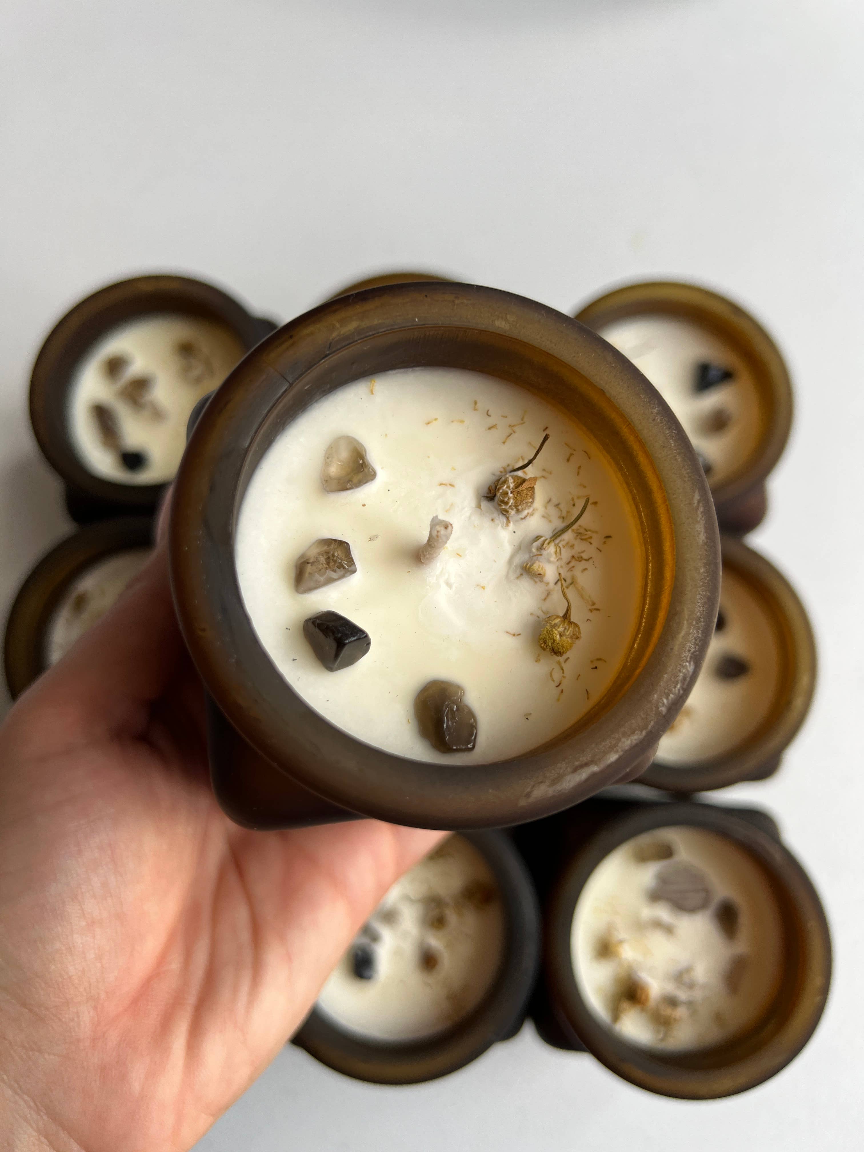 Sapphire & Sage - Wholesale Jar/Filled Candle - Briar Crystal Candle1