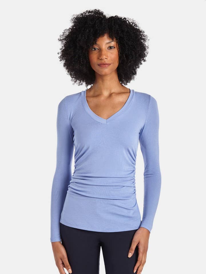 LE T-SHIRT HELIOS pour la vente par Capsule 121