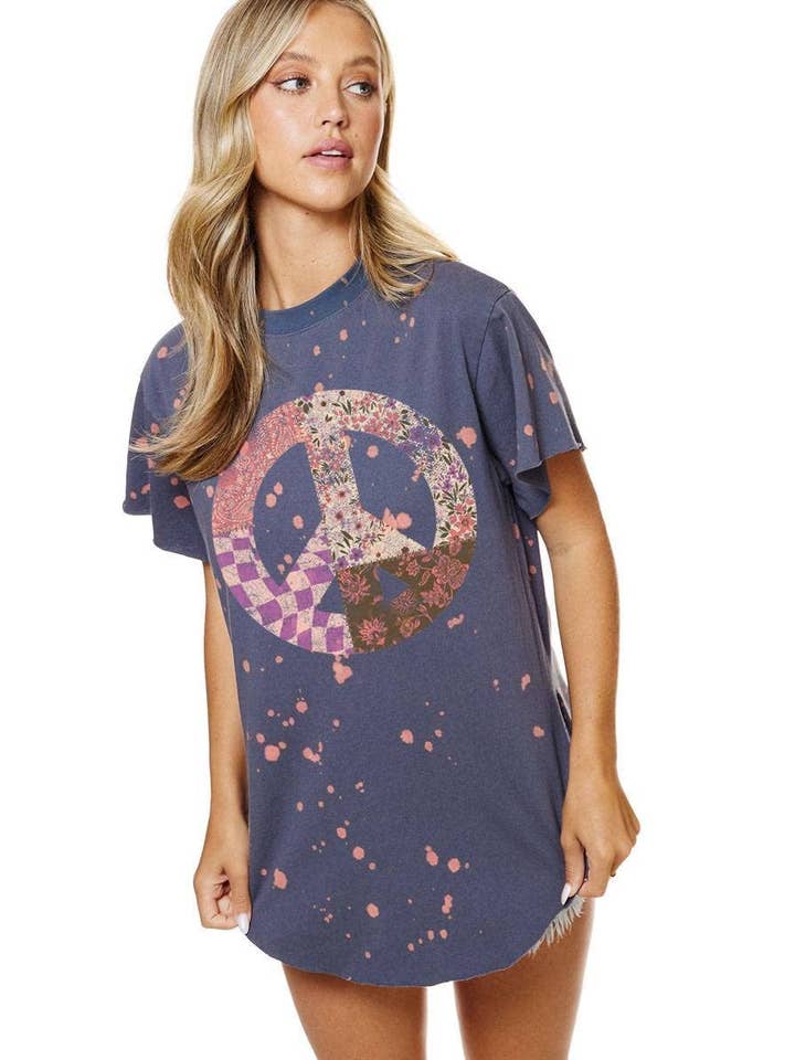 Zutter - Wholesale Screen Printed T-Shirt - Women's - Boho Peace Floral Graphic Bleached Top1