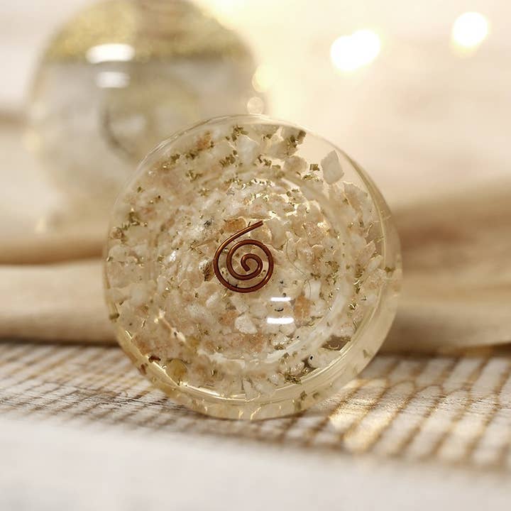 Zonnesteen - Orgoniet basis voor 5cm bollen voor wholesale door Ethike.eu