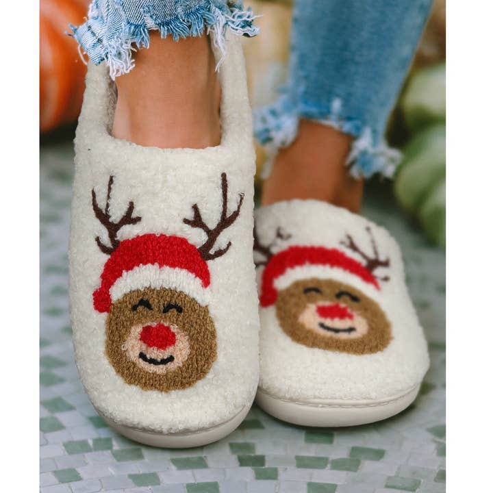 WHITE CHRISTMAS INDOOR PLUSH SLIPPERS for wholesale by 1clique co.