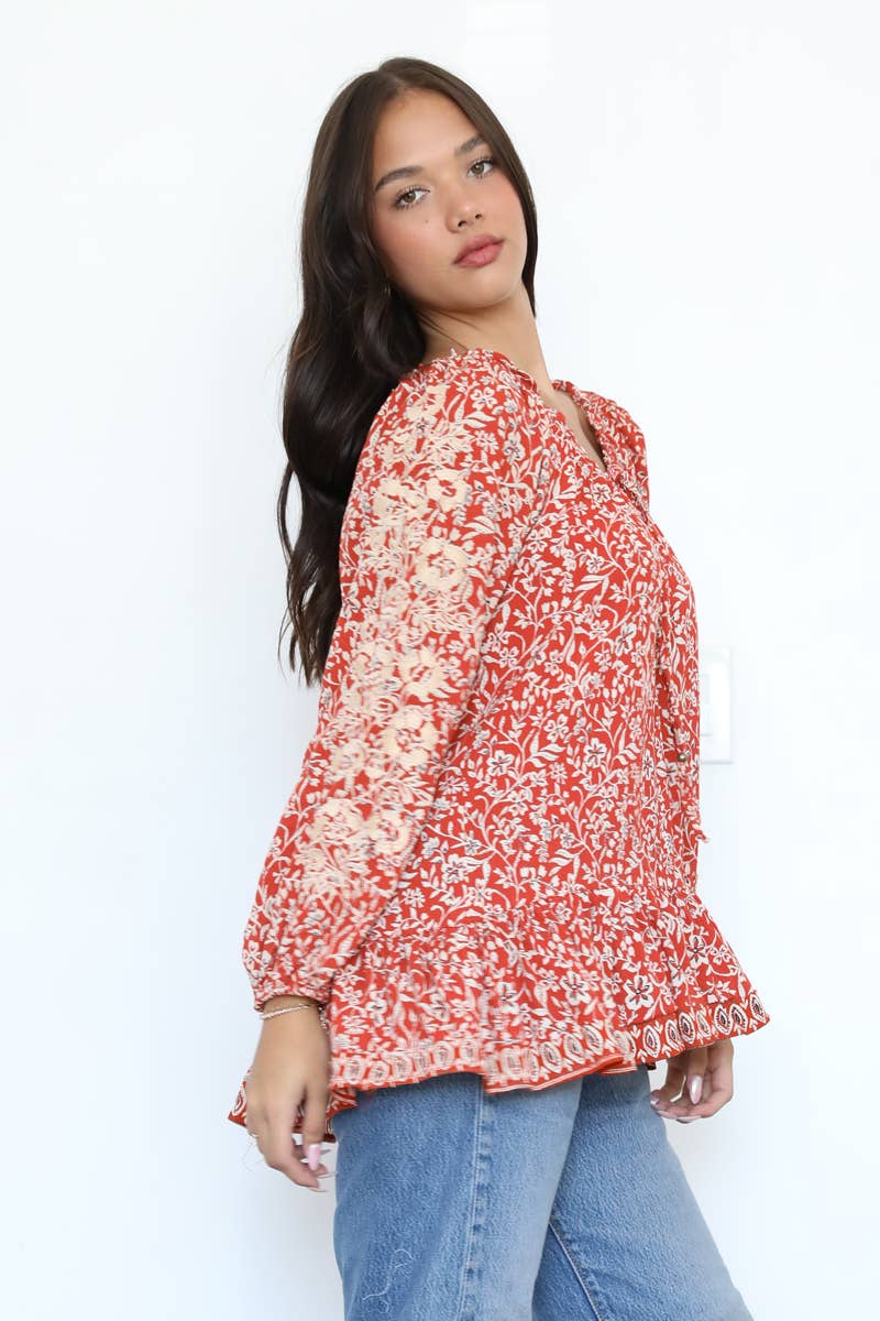 Nostalgia - Wholesale Blouse - Women's - N2W19-FR00 EMBROIDERED SLEEVES PRINTED BLOUSE1