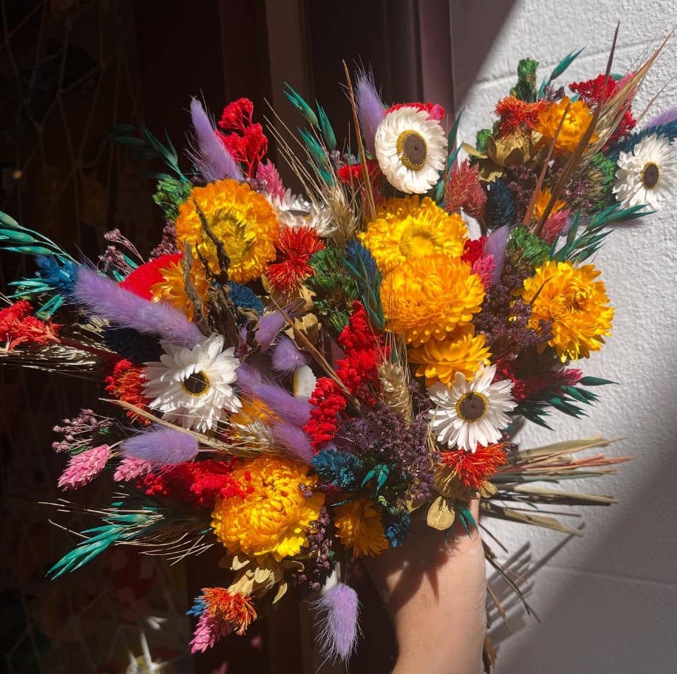 Hazel & Twine – wholesale Dried/pressed flowers – Florist Pick - Mini Dried Flower Bunch  - Bright Tones 1