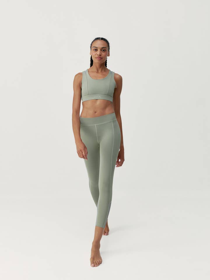 Born Living Yoga – wholesale Athletic/lounge leggings – Women's – Namir Camouflage Legging4